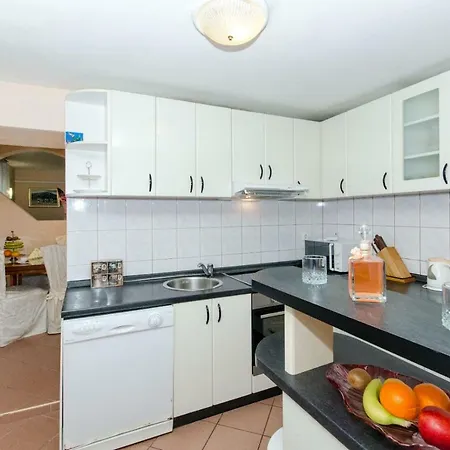 Authentic Dalmatian Stone House With Sea View Kastela
